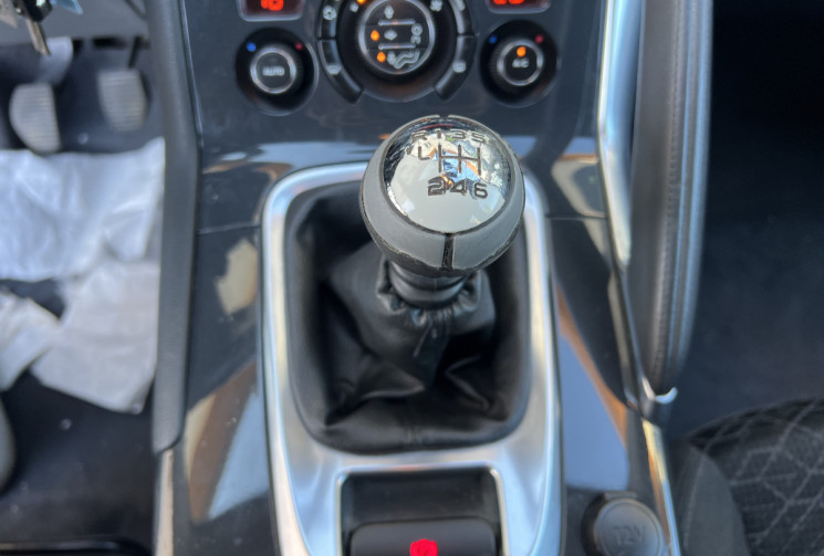 Peugeot 3008 1.6 BlueHDi 120 CH