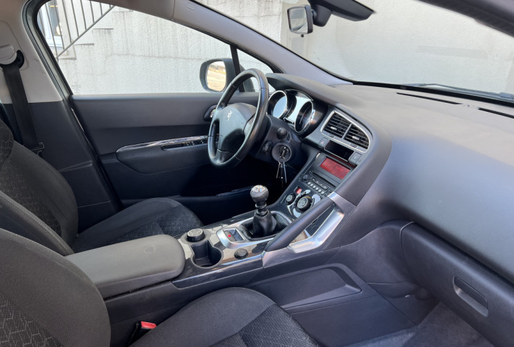 Peugeot 3008 1.6 BlueHDi 120 CH