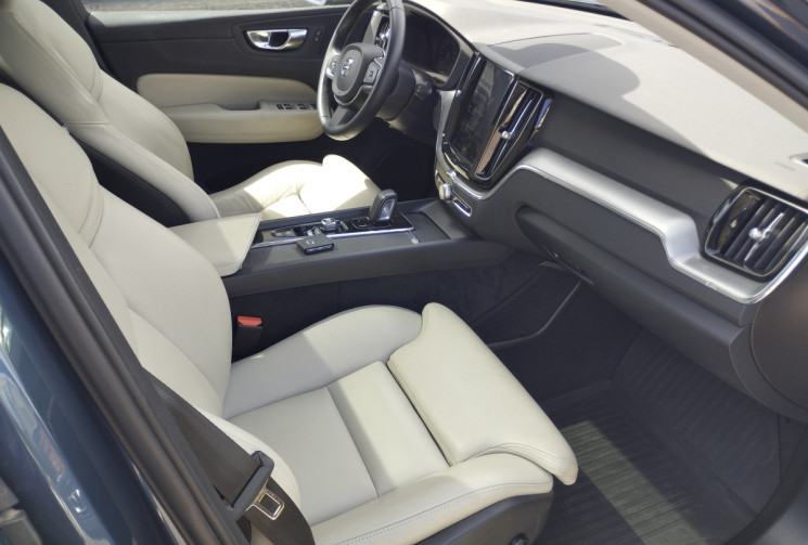 Volvo XC60 T8 AWD 303 + 87 BUSINESS EXECUTIVE BVA