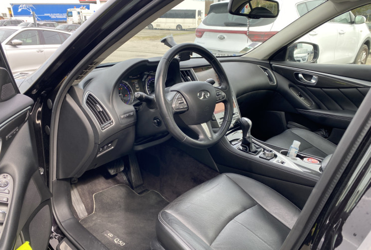 Infinity Q50 2.2 D 16V 170 cv Boîte auto