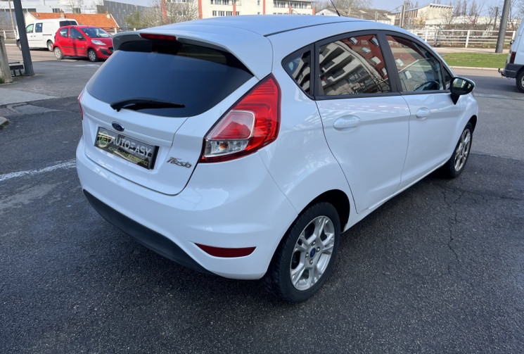 Ford Fiesta 1.25 i 16V 82CH