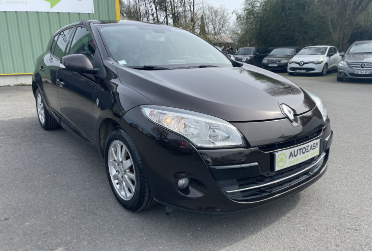 Renault Megane III 1.5 DCI 110 ch EDC XV de France 5 portes