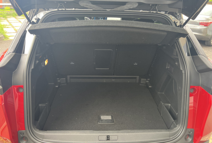 Peugeot 3008  II Phase 2 1.2 THP EAT8 131 cv ALLURE PACK