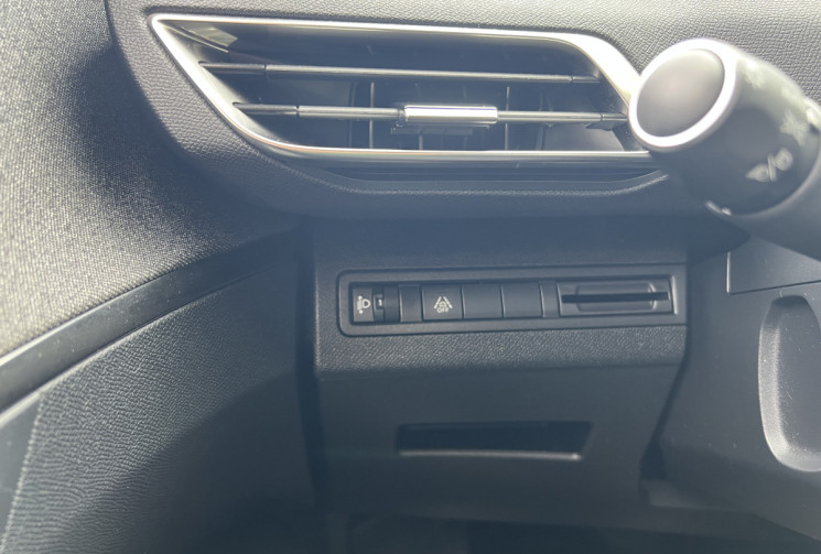 Peugeot 3008  II Phase 2 1.2 THP EAT8 131 cv ALLURE PACK