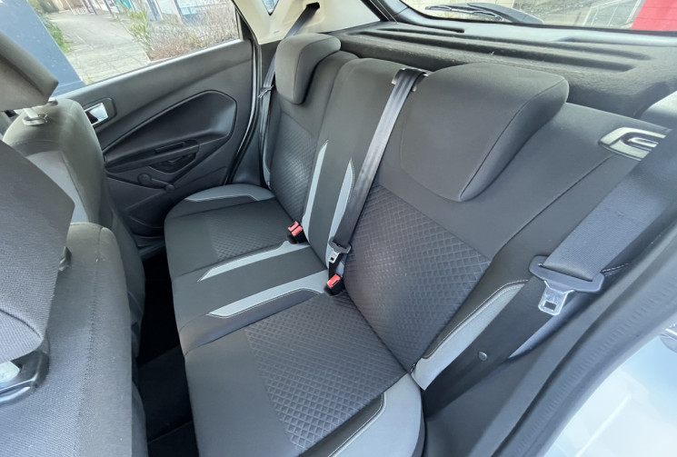 Ford Fiesta 1.25 i 16V 82CH