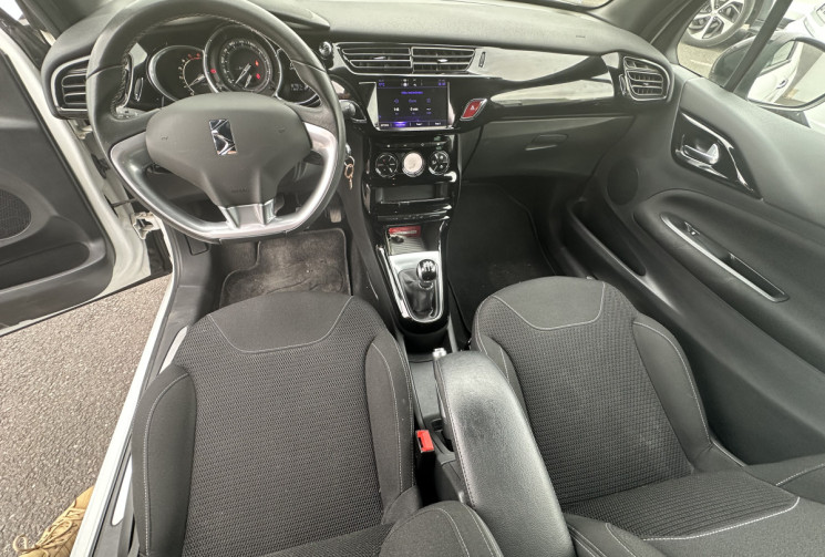 DS DS 3 1.6 Blue HDi 100 SO CHIC / KIT DISTRI FAIT 