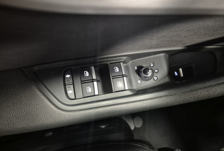 Audi A4 Avant 272 QUATTRO S LINE FULL LED MATRIX/BANG&OLUFSEN/VIRTUAL COCKPIT 