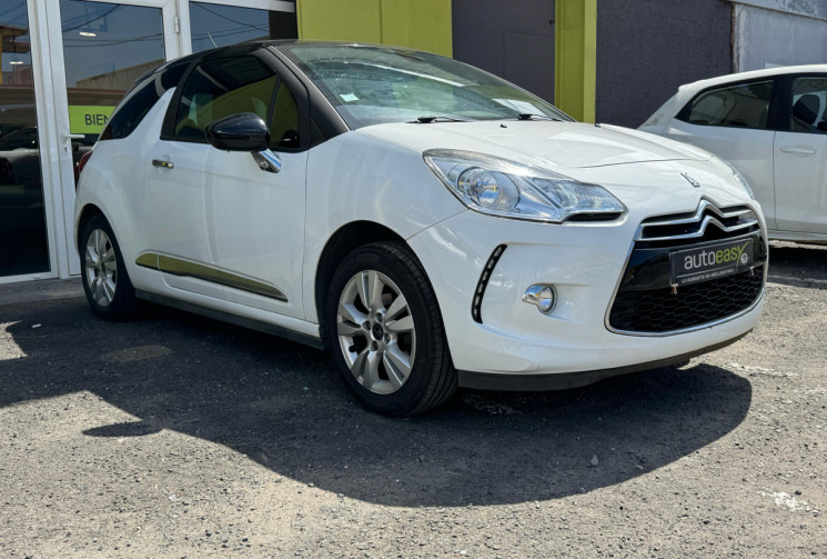 DS DS 3 Phase 2 1.2 VTi PureTech 12V 82 cv So Chic // Très peu kilométré // Courroie de distri neuve