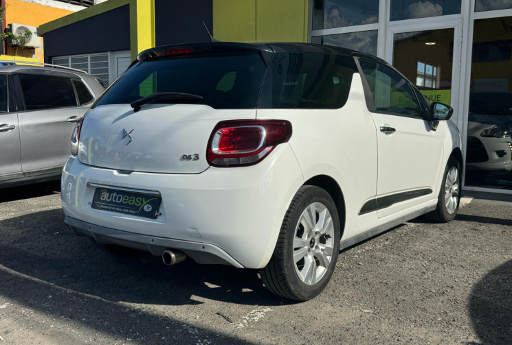 DS DS 3 Phase 2 1.2 VTi PureTech 12V 82 cv So Chic // Très peu kilométré // Courroie de distri neuve