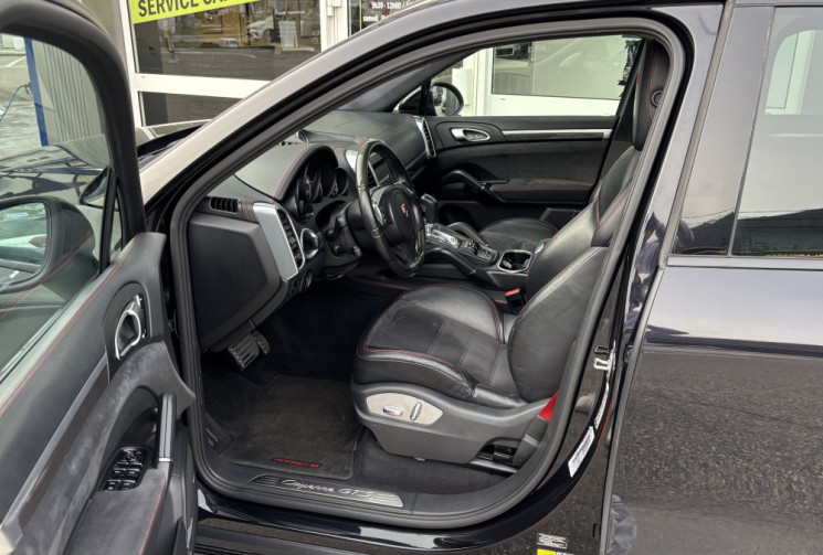 Porsche CAYENNE Porsche Cayenne GTS V8 4.8 420ch Tiptronic
