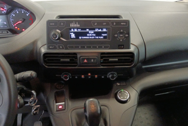 Peugeot Partner 1.5 BLUE HDI 100CV GRIP CONTROL CHARGE 1000KG