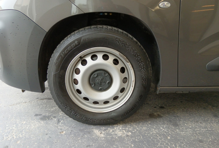 Peugeot Partner 1.5 BLUE HDI 100CV GRIP CONTROL CHARGE 1000KG