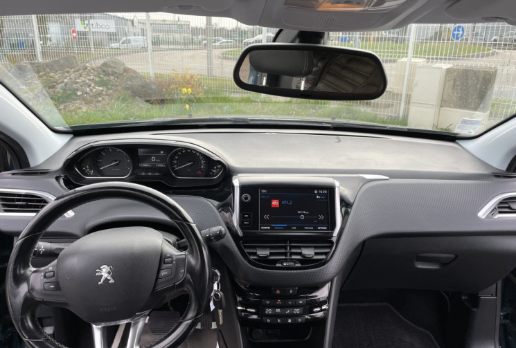 Peugeot 2008 1.2 PureTec 110 CV  S&S EAT6 BVA ALLURE