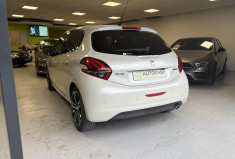 Peugeot 208 GT LINE 110ch BOITE AUTOMATIQUE !!!