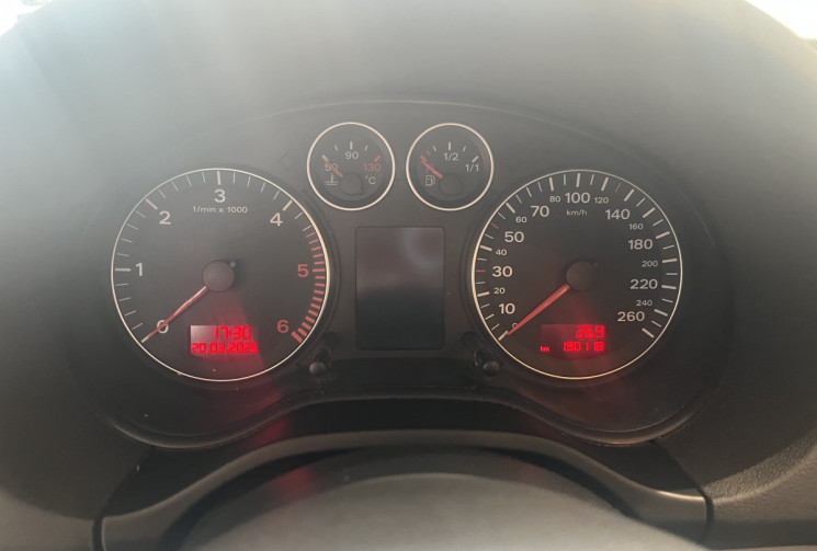 Audi A3 Sportback 2.0 TD 140 cv / BOITE AUTO