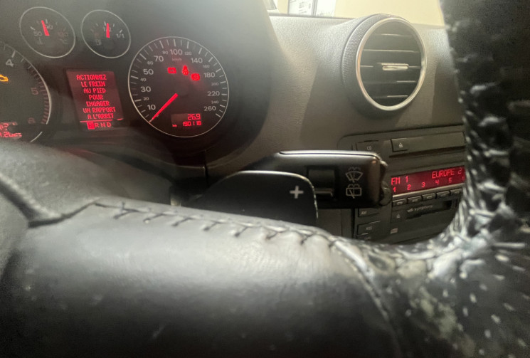 Audi A3 Sportback 2.0 TD 140 cv / BOITE AUTO