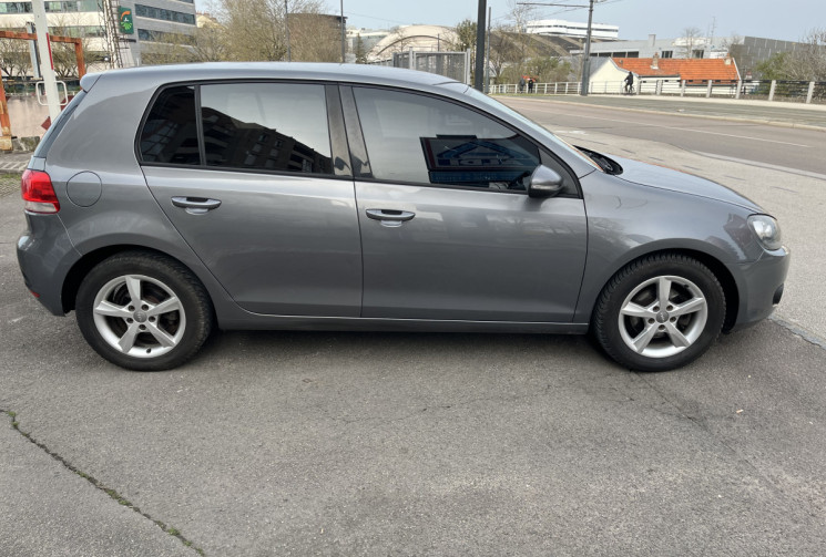 Volkswagen Golf Golf VI 5 Portes 1.6 TDI 16V FAP 105 cv