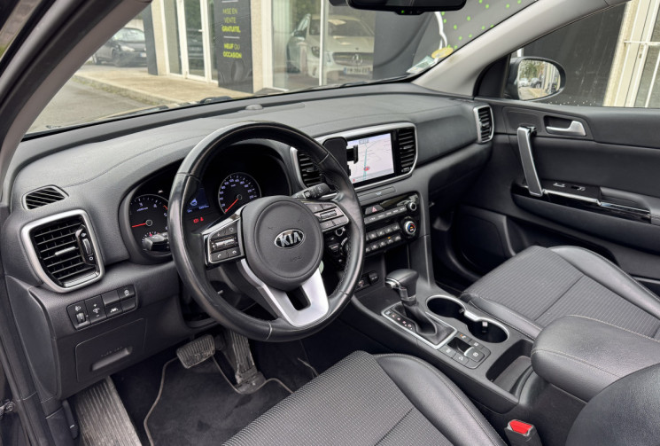 Kia Sportage Black Edition 1.6 CRDi MHEV 136 ch DCT7 / Toit ouvrant pano / Garantie 09/2028 / TVA 