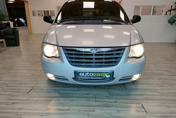 Chrysler Voyager IV Phase 2 2.8 CRD 16V 150ch LX  Vente à pro ou sans garanties 