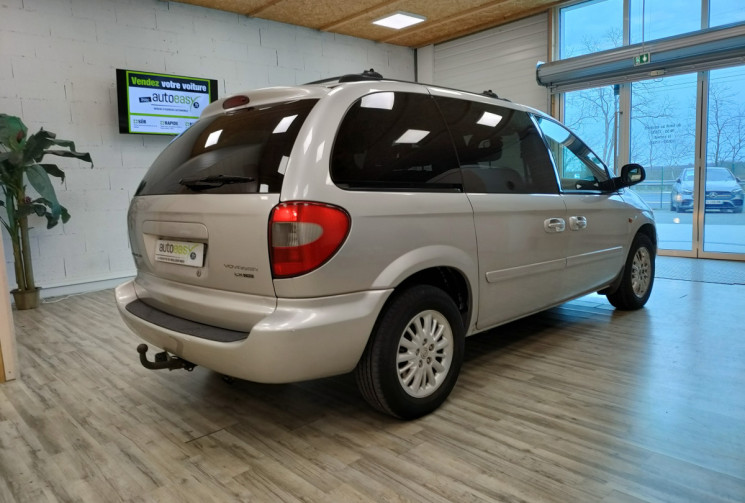 Chrysler Voyager IV Phase 2 2.8 CRD 16V 150ch LX  Vente à pro ou sans garanties 