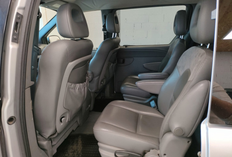 Chrysler Voyager IV Phase 2 2.8 CRD 16V 150ch LX  Vente à pro ou sans garanties 