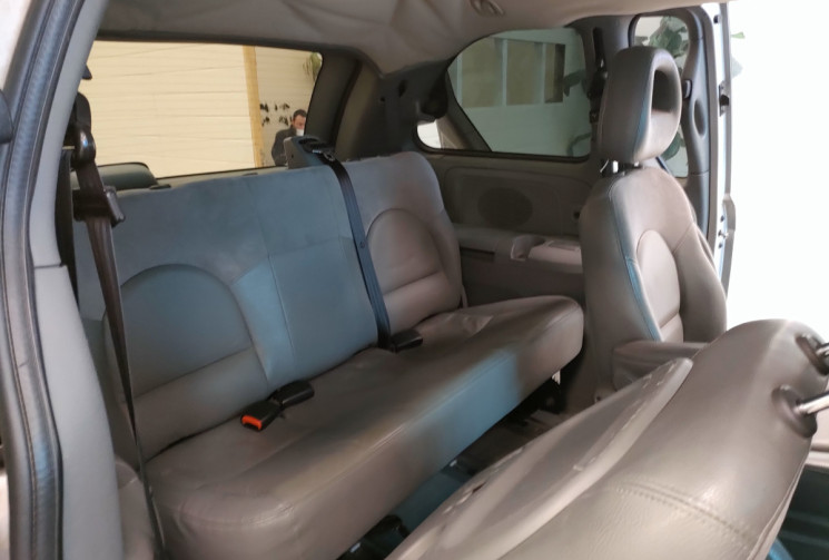 Chrysler Voyager IV Phase 2 2.8 CRD 16V 150ch LX  Vente à pro ou sans garanties 