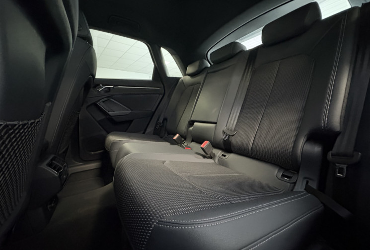 Audi Q3 1.5l 35 TFSI S LINE 150CH BVA 