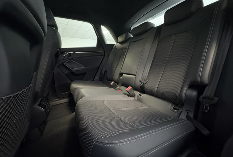 Audi Q3 1.5l 35 TFSI S LINE 150CH BVA 