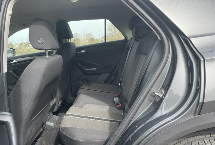 Volkswagen T-Roc 1.0 TSI 12V 115 LOUNGE  * Français / Apple CarPlay / GPS  / 1ere Main