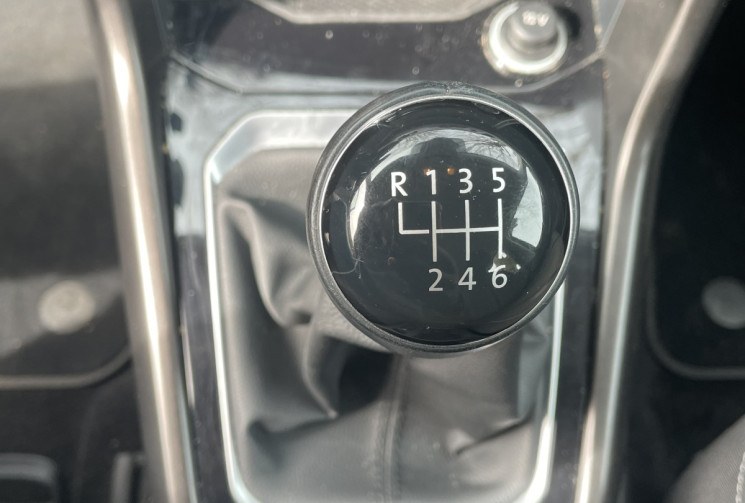 Volkswagen T-Roc 1.0 TSI 12V 115 LOUNGE  * Français / Apple CarPlay / GPS  / 1ere Main