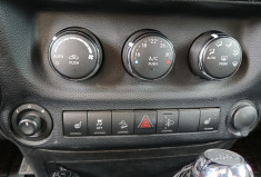 Jeep Wrangler JK 2.8 CRD 16V DPF 4WD S&S 200 cv MOAB