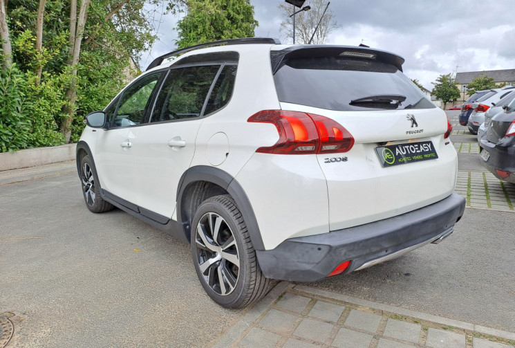 Peugeot 2008 BlueHDi 120 EAT6 GT line Toit pano / android Auto