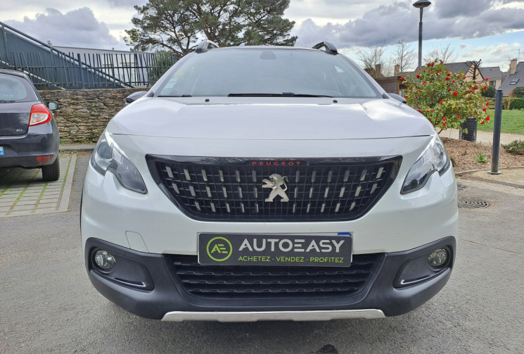 Peugeot 2008 BlueHDi 120 EAT6 GT line Toit pano / android Auto