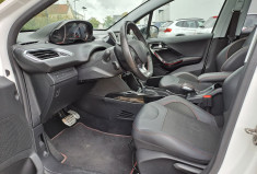 Peugeot 2008 BlueHDi 120 EAT6 GT line Toit pano / android Auto