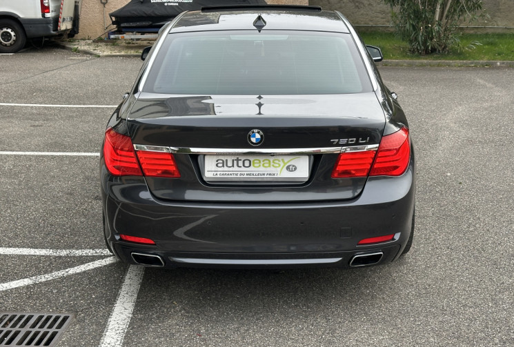 BMW SERIE 7 750Li 407 ch / Entretien à jour - Suivi BMW / Crit air 1