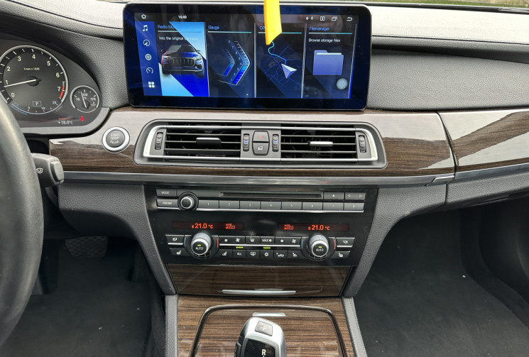 BMW SERIE 7 750Li 407 ch / Entretien à jour - Suivi BMW / Crit air 1