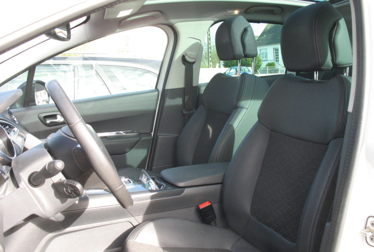 Peugeot 3008 1.6 THP 165 S&S EAT6 Allure MOTEUR A CHAINE