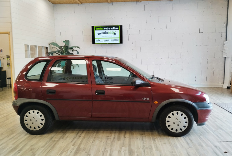 Opel Corsa II 1.4 Viva 5portes * KILOMETRAGE D ORIGINE / SUIVI EN GARAGE *