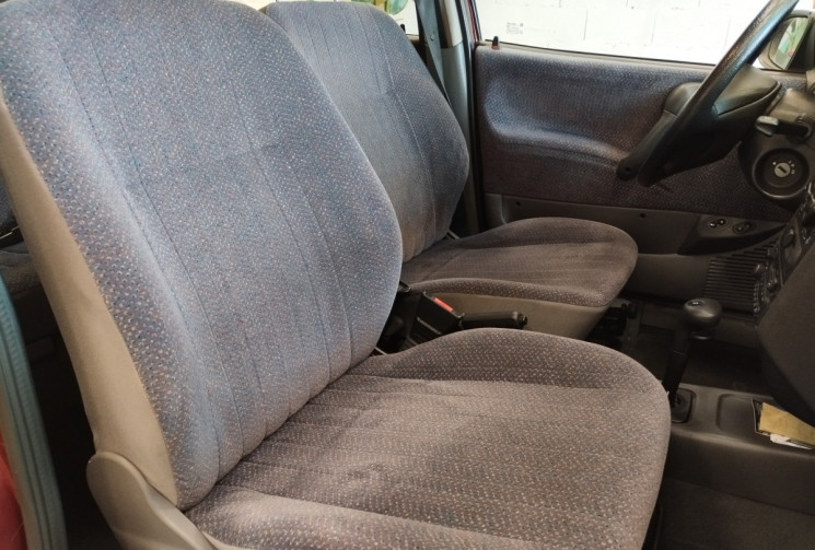Opel Corsa II 1.4 Viva 5portes * KILOMETRAGE D ORIGINE / SUIVI EN GARAGE *