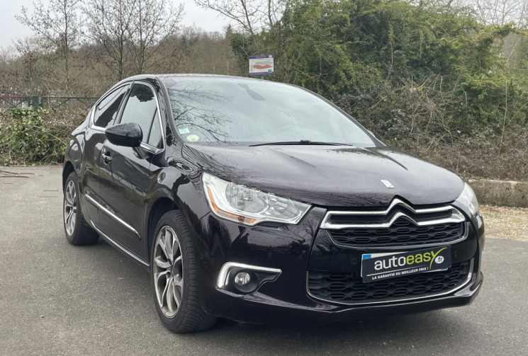 Citroën DS4 2.0 BLUEHDI PRESTIGE 163 / SIEGES CHAUFFANTS & MASSANTS / COURROIE DE DISTRIBUTION OK 