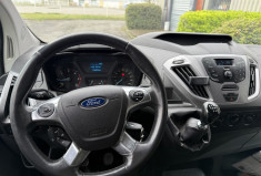Ford Transit Custom L2H1 2.2 TDCi 125 CV
