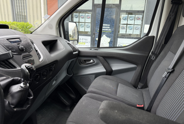 Ford Transit Custom L2H1 2.2 TDCi 125 CV