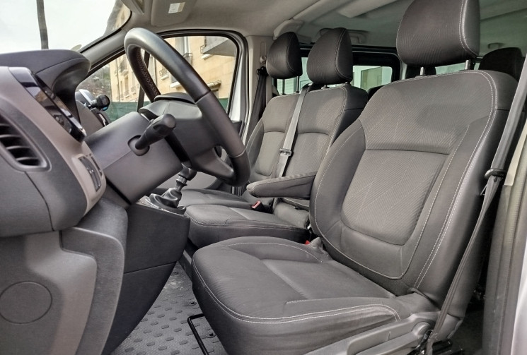 Renault TRAFIC Combi L2 / 1.6 dCi 125 ch intens 9 places