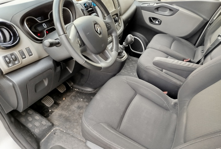 Renault TRAFIC Combi L2 / 1.6 dCi 125 ch intens 9 places