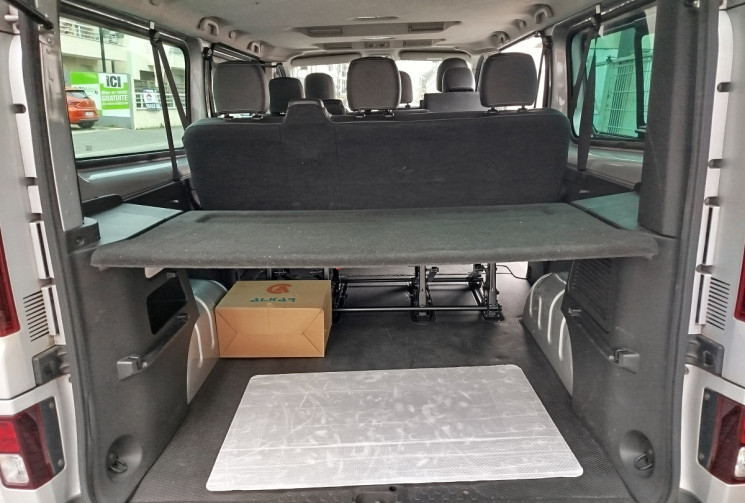 Renault TRAFIC Combi L2 / 1.6 dCi 125 ch intens 9 places