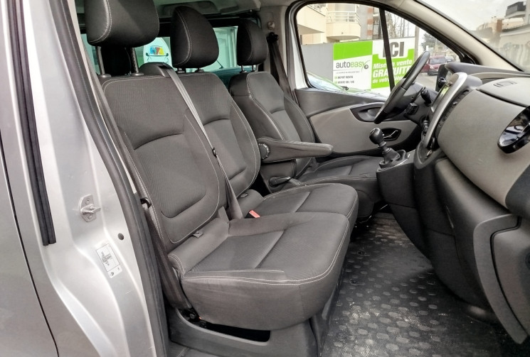 Renault TRAFIC Combi L2 / 1.6 dCi 125 ch intens 9 places