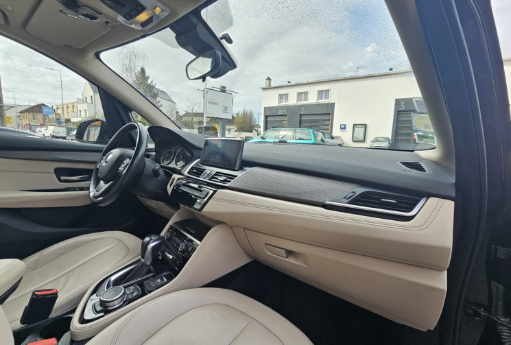 BMW SERIE 2 ACTIVETOURER LUXURY 218d Cuir Toit Panoramique Suivi Bmw 