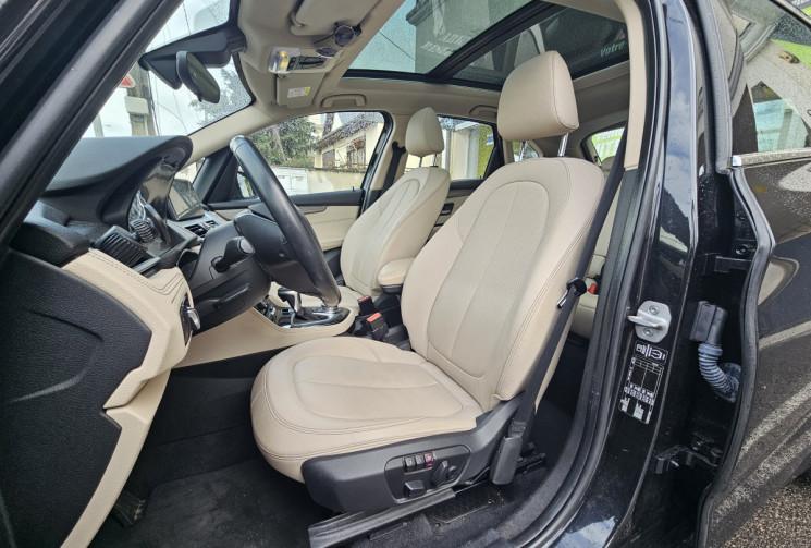 BMW SERIE 2 ACTIVETOURER LUXURY 218d Cuir Toit Panoramique Suivi Bmw 