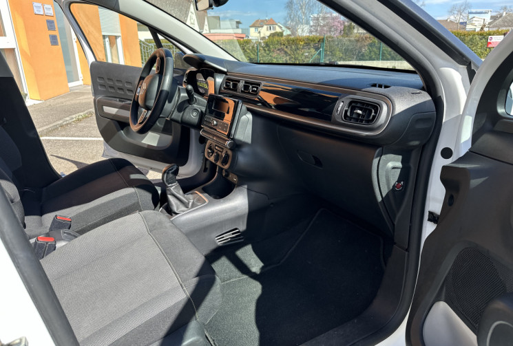 Citroën C3 CITROEN C3 PureTech 110ch Feel  CONTROLE COURROIE OK