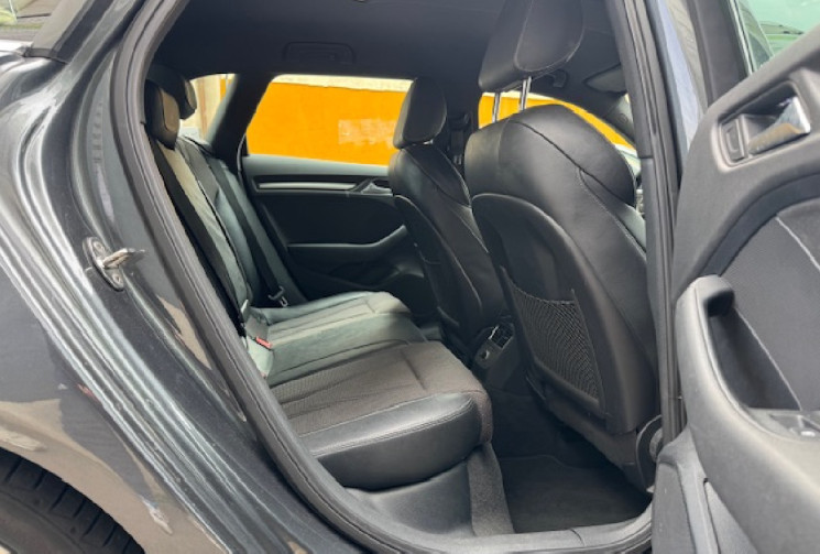 Audi A3 SPORTBACK s-line 2.0 tdi 150 cv stronic origine France / 